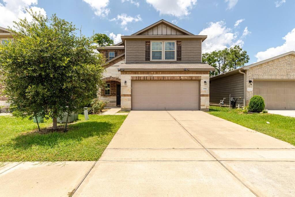 N-E-G House - Near David Wayne Hooks Airport Villa Houston Exteriör bild